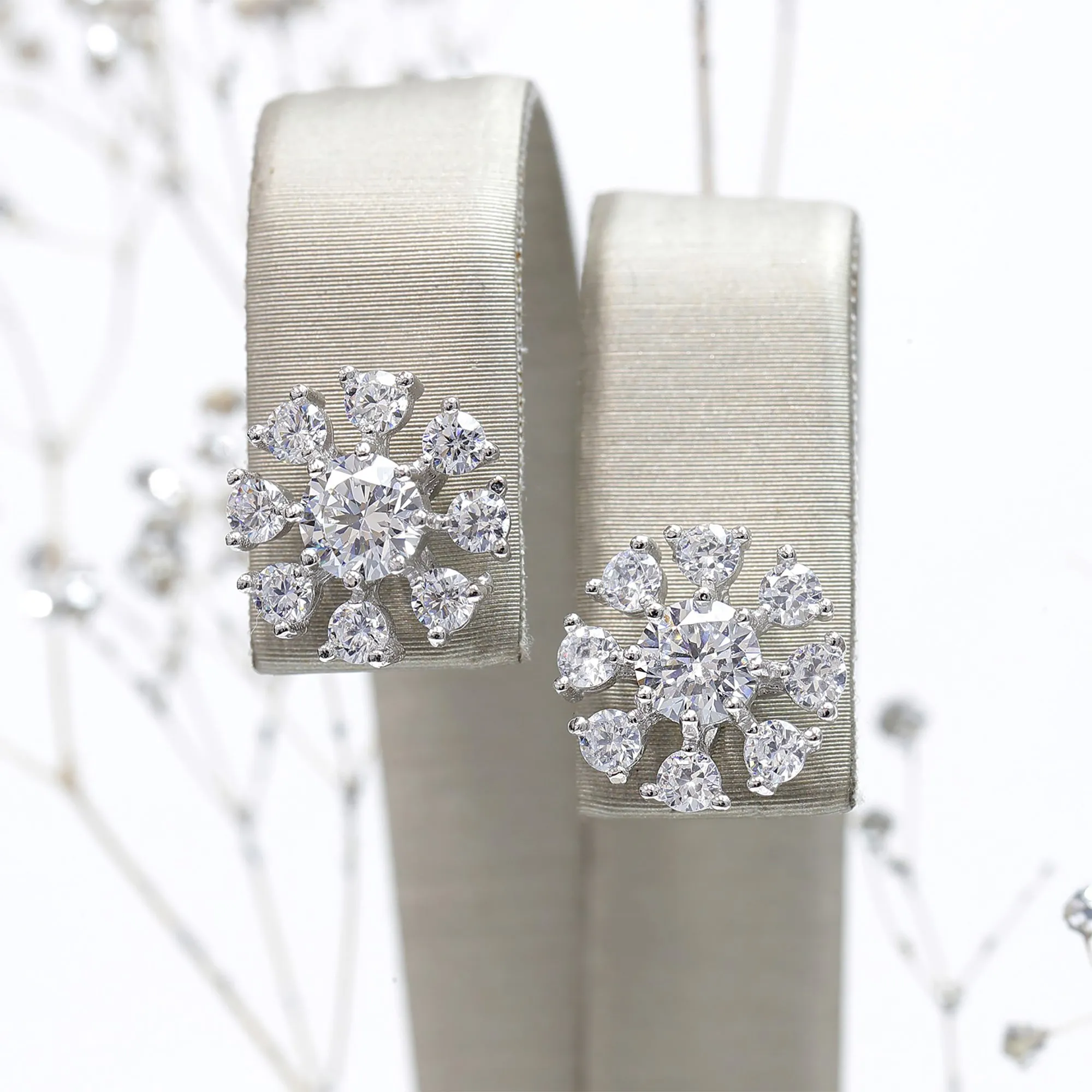 14K White Gold Snowflake Stud Earrings