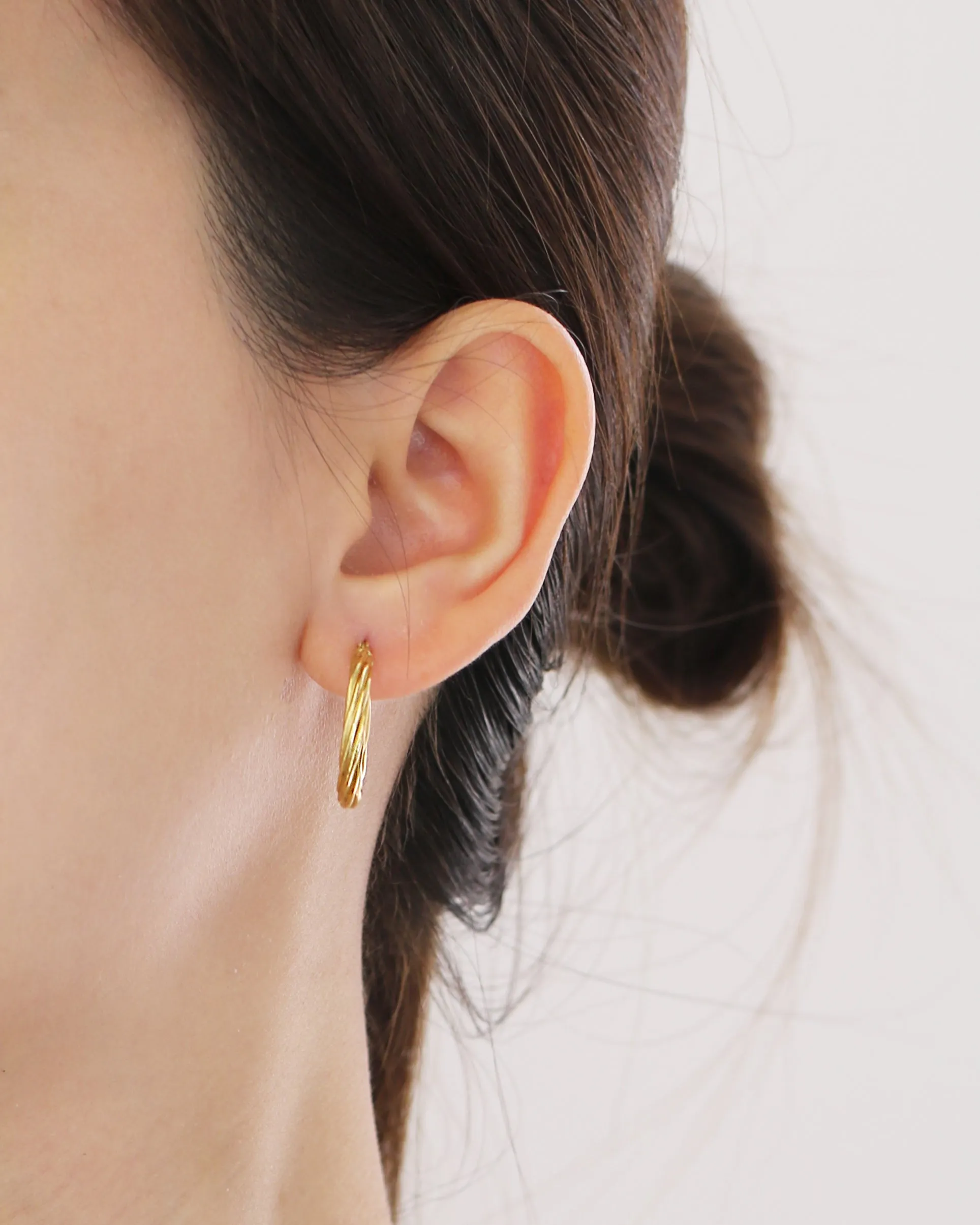 18k Yellow Gold Huggie Hoop Earrings, Pair