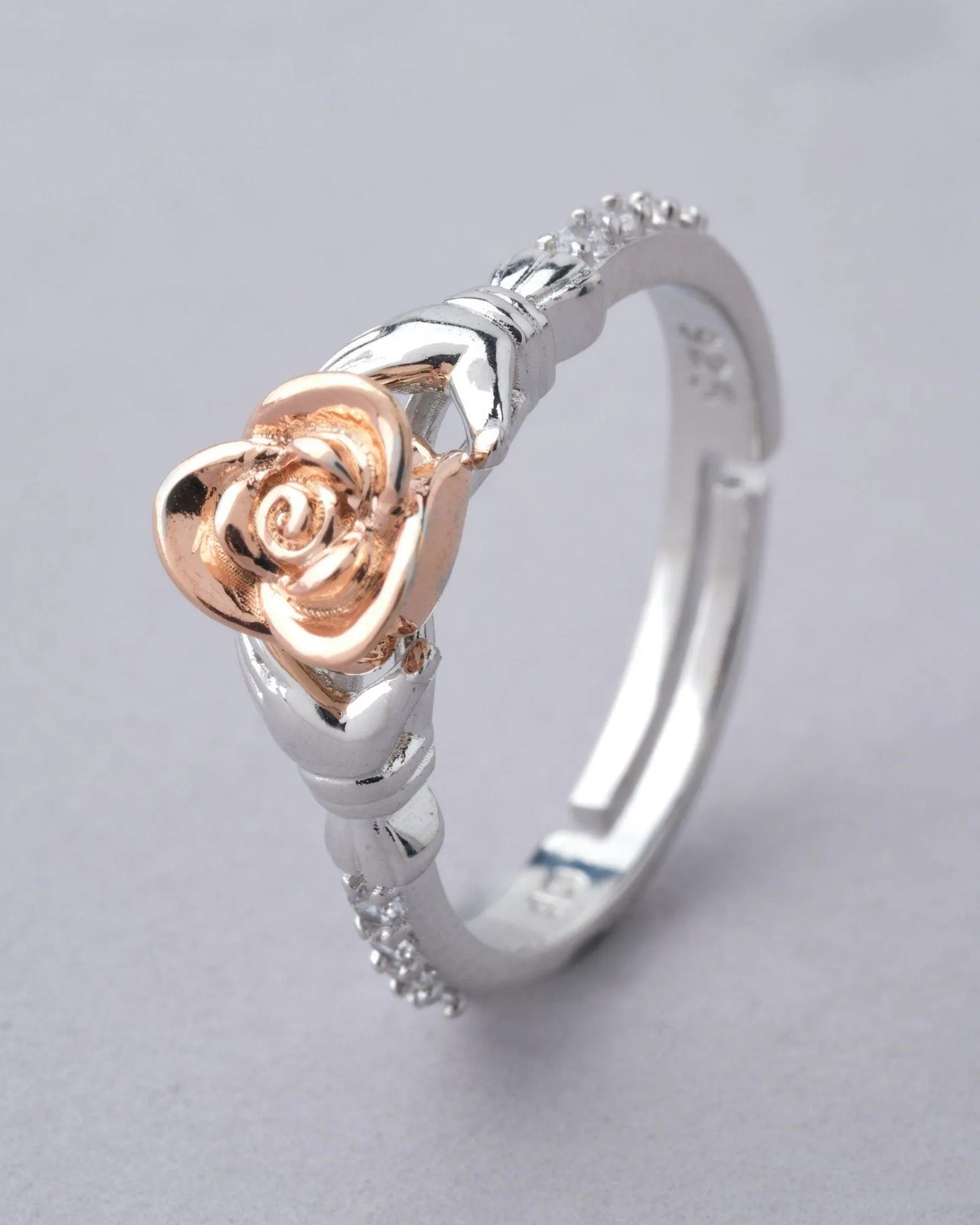 925 Sterling Silver Beautiful Rose Ring R01585