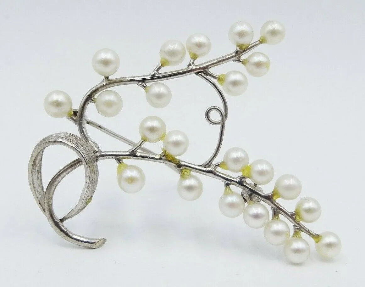 9ct White Gold Pearl Brooch