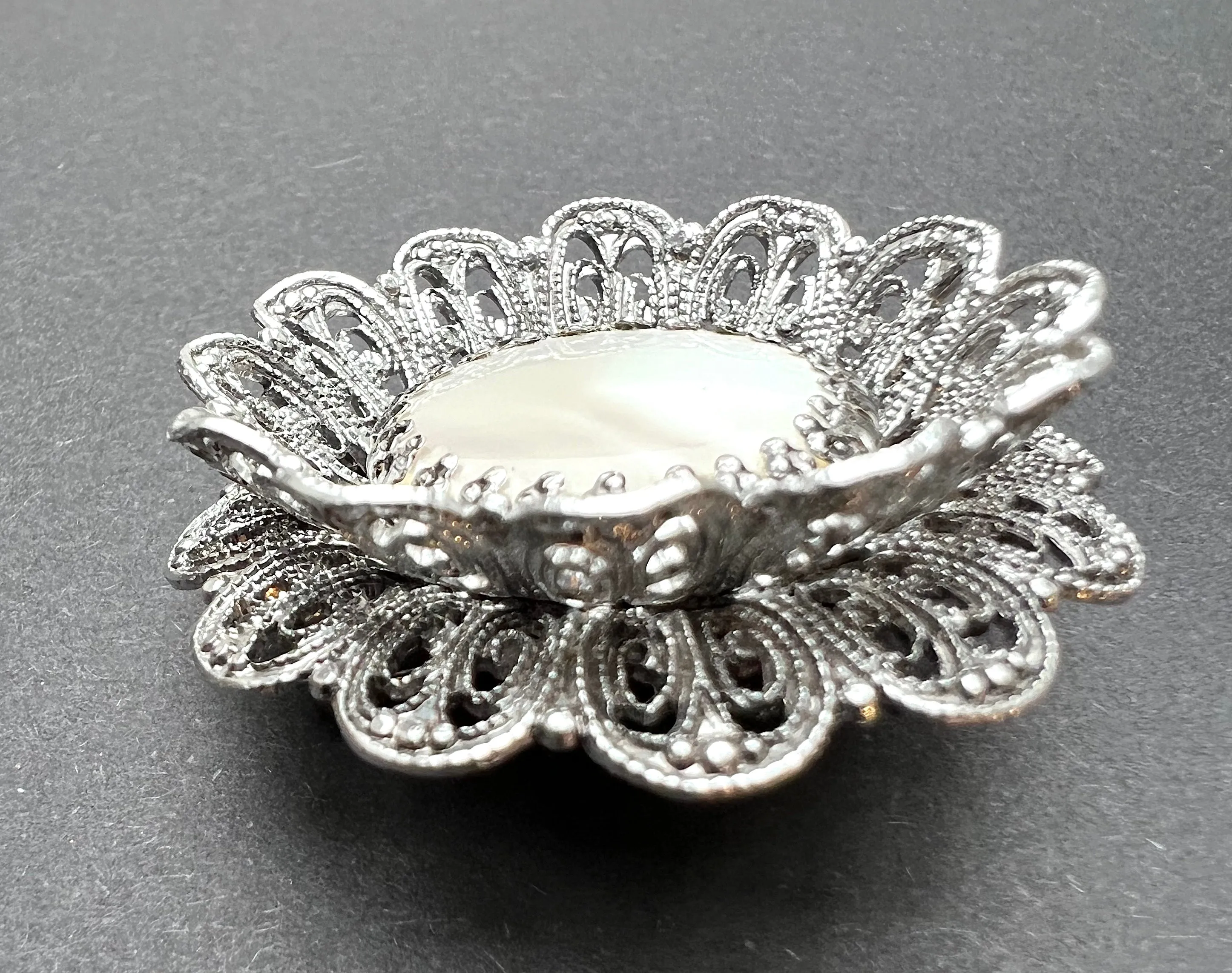 Alluring Vintage 1940s Filigree and Mother of Pearl Brooch.