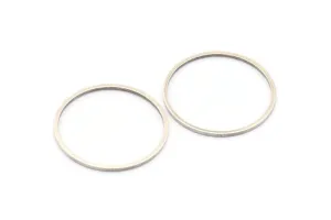 Antique Silver Circle Connectors, 25 Antique Silver Plated Brass Circle Connectors (26x1x1mm) Bs 1091 H0315