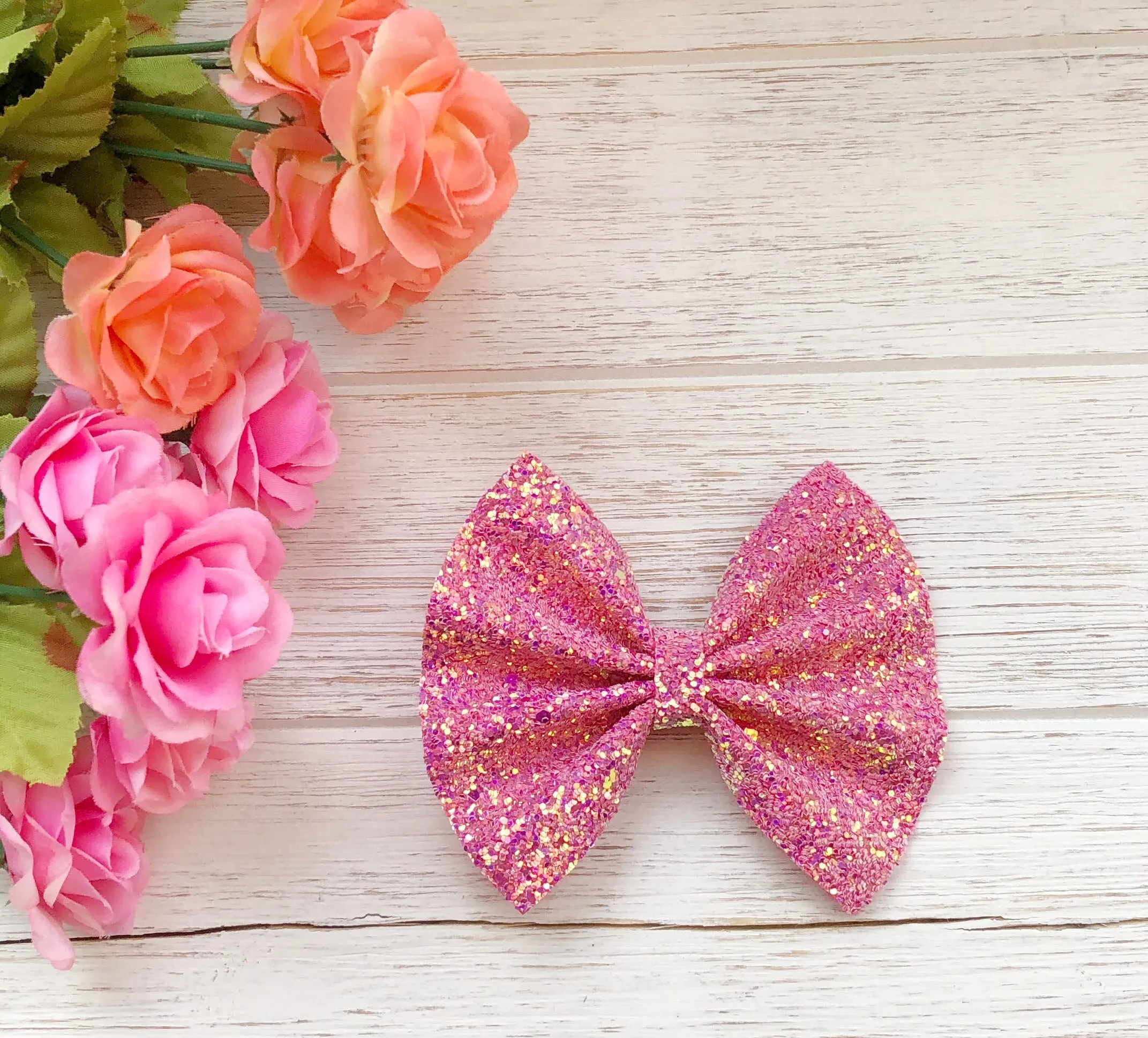 Cosmopolitian Chunky Glitter Bow Headband | Hair Clip