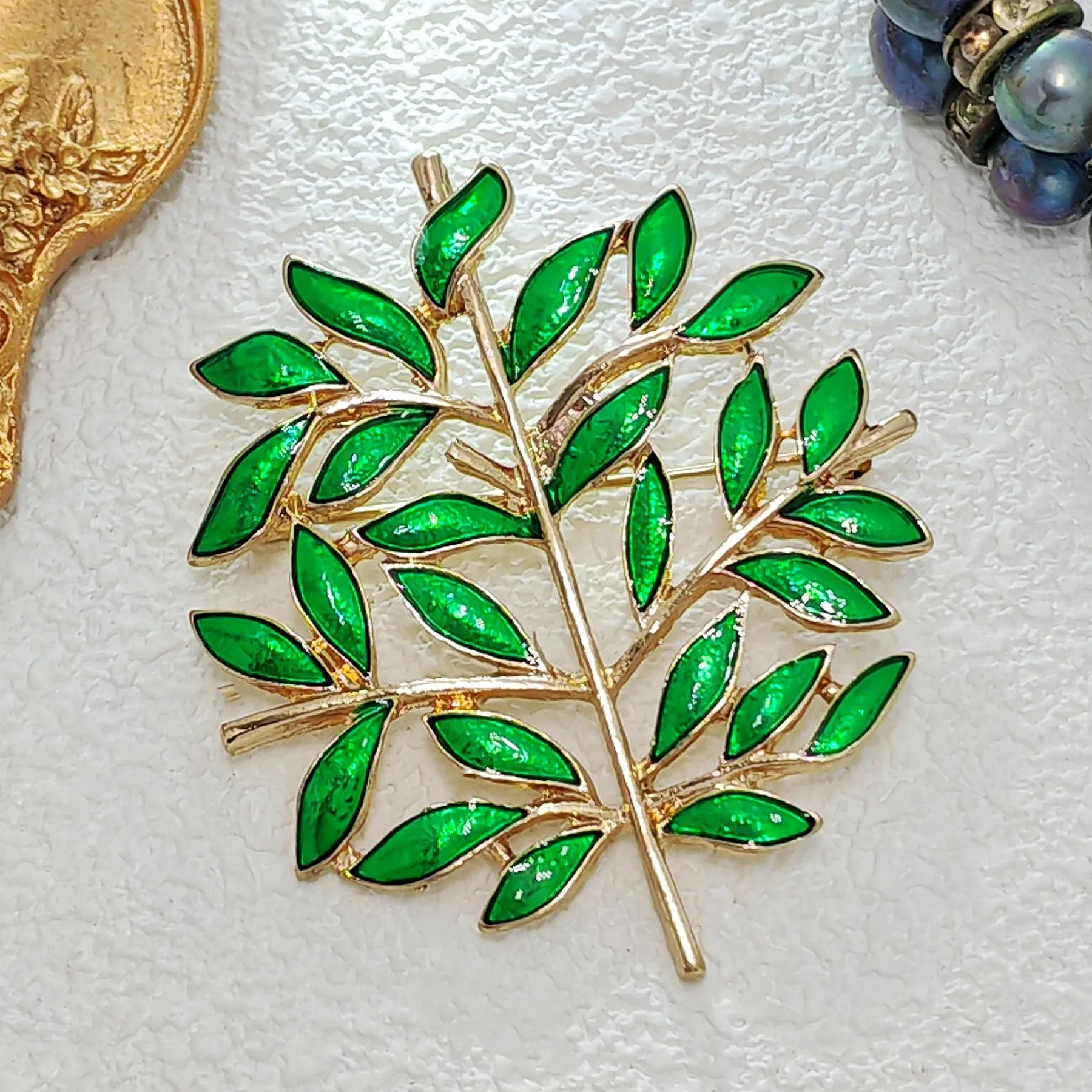 Elegant Golden Branch Green Enamel Leaves Tree Pins Brooches