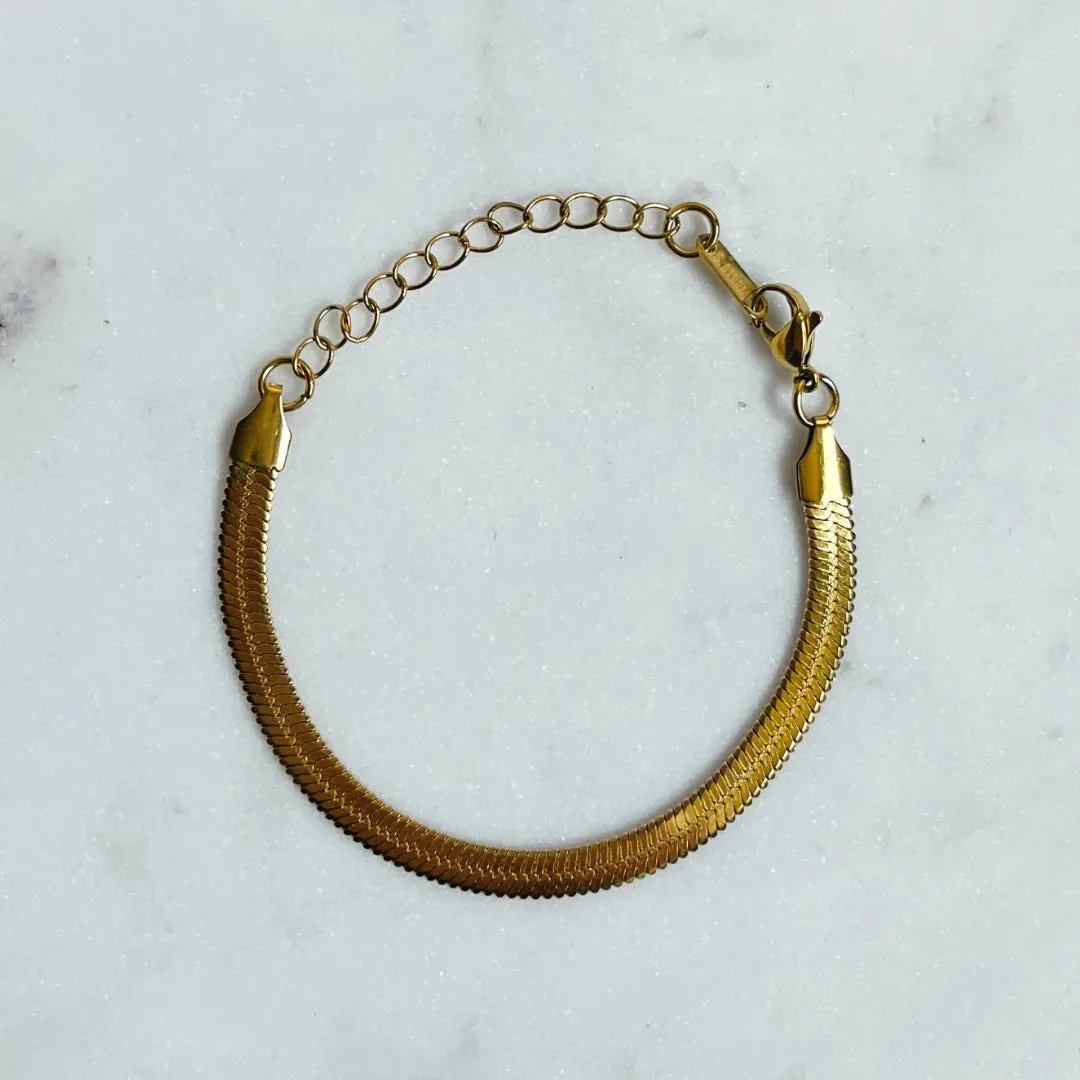 EVERLY Thick Herringbone Bracelet