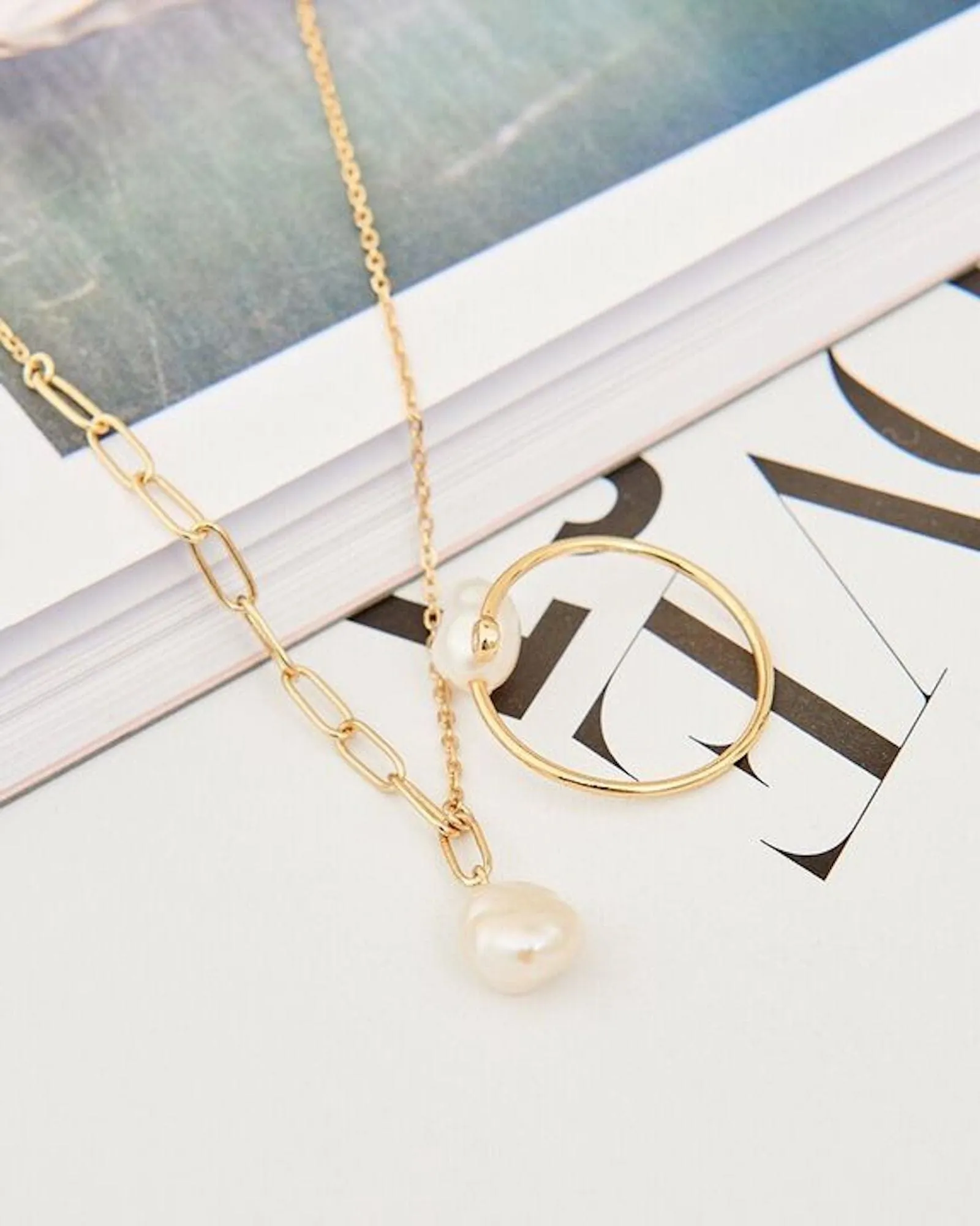 Gold Pearl Chunky Necklace