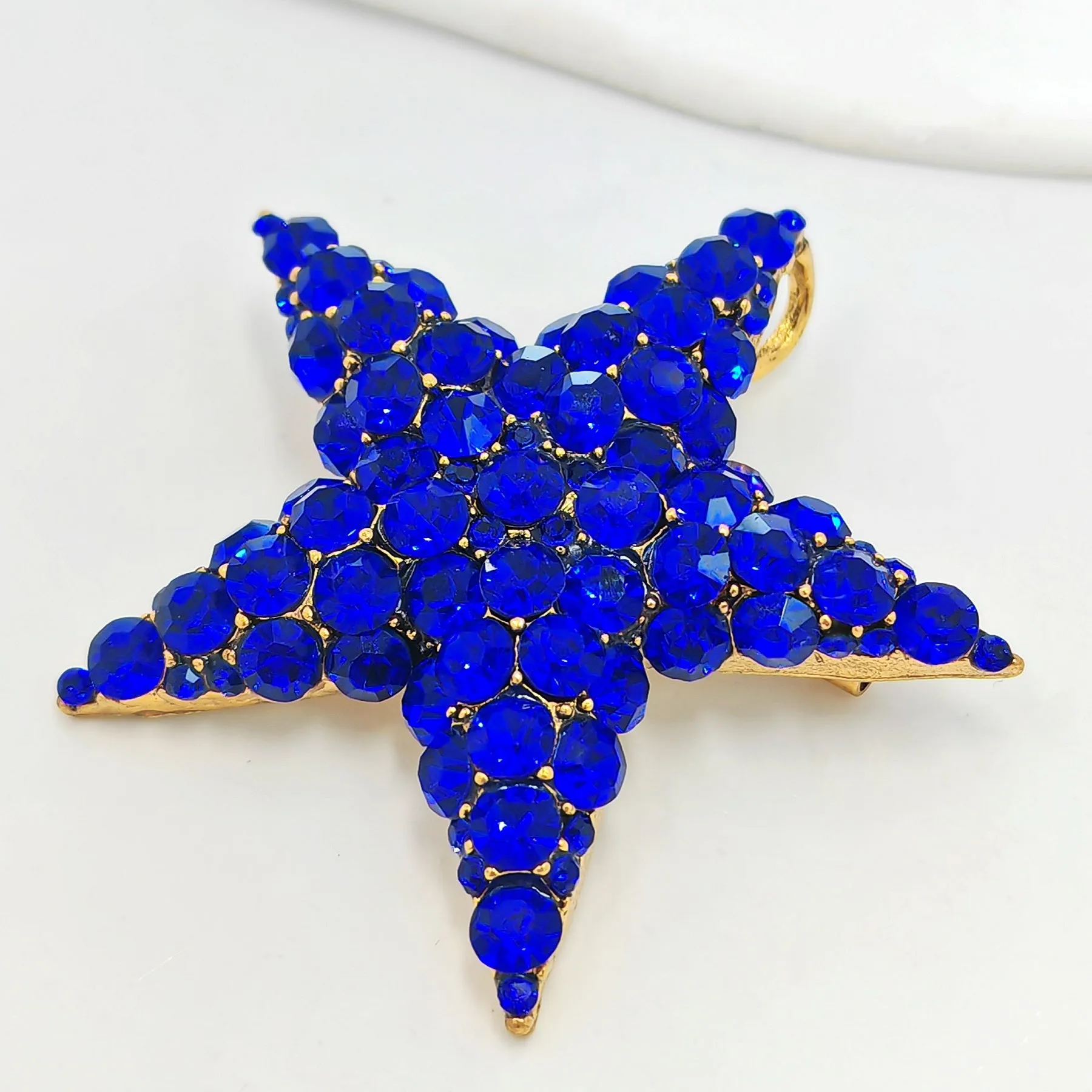 Jewelblings Glitter Full Micro Pave Blue Crystal Five Point Star Brooches Pins Independent Day Inspiration Christmas Anniversary Jewelry