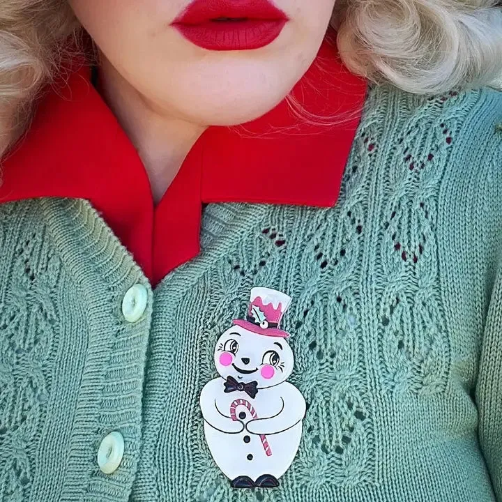 Lipstick & Chrome : Love At Frost Sight Brooch