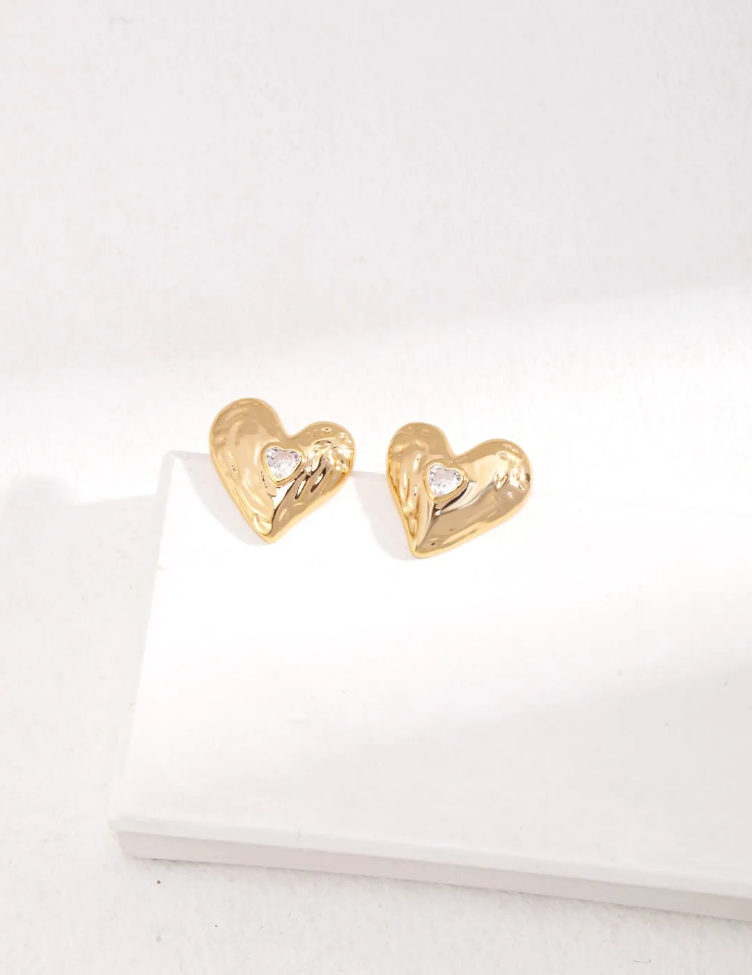 Love Heart Zircon Stud Earrings