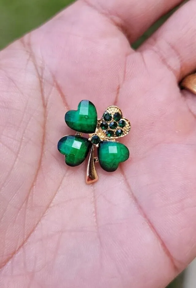 Lucky clover leaf brooch gold plated irish saint patrick broach good luck pin k