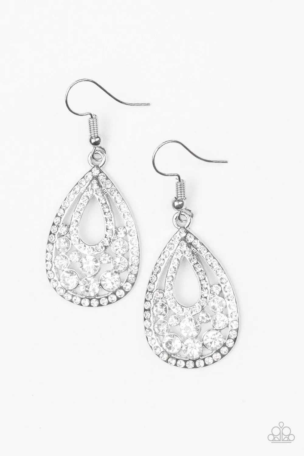 Paparazzi Earring ~ Sparkling Stardom - White