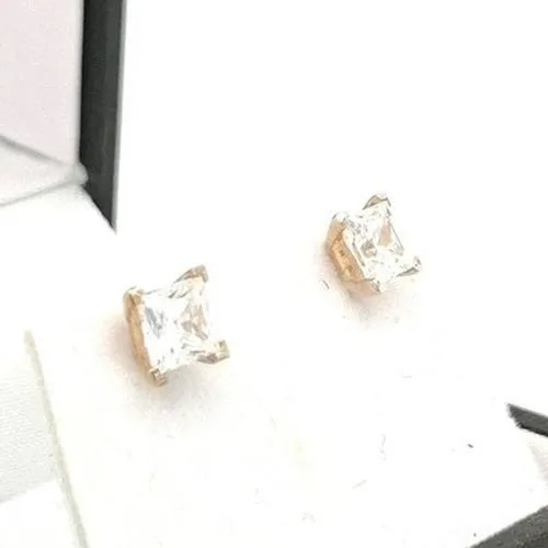 Princess Cut CZ 9ct Studs