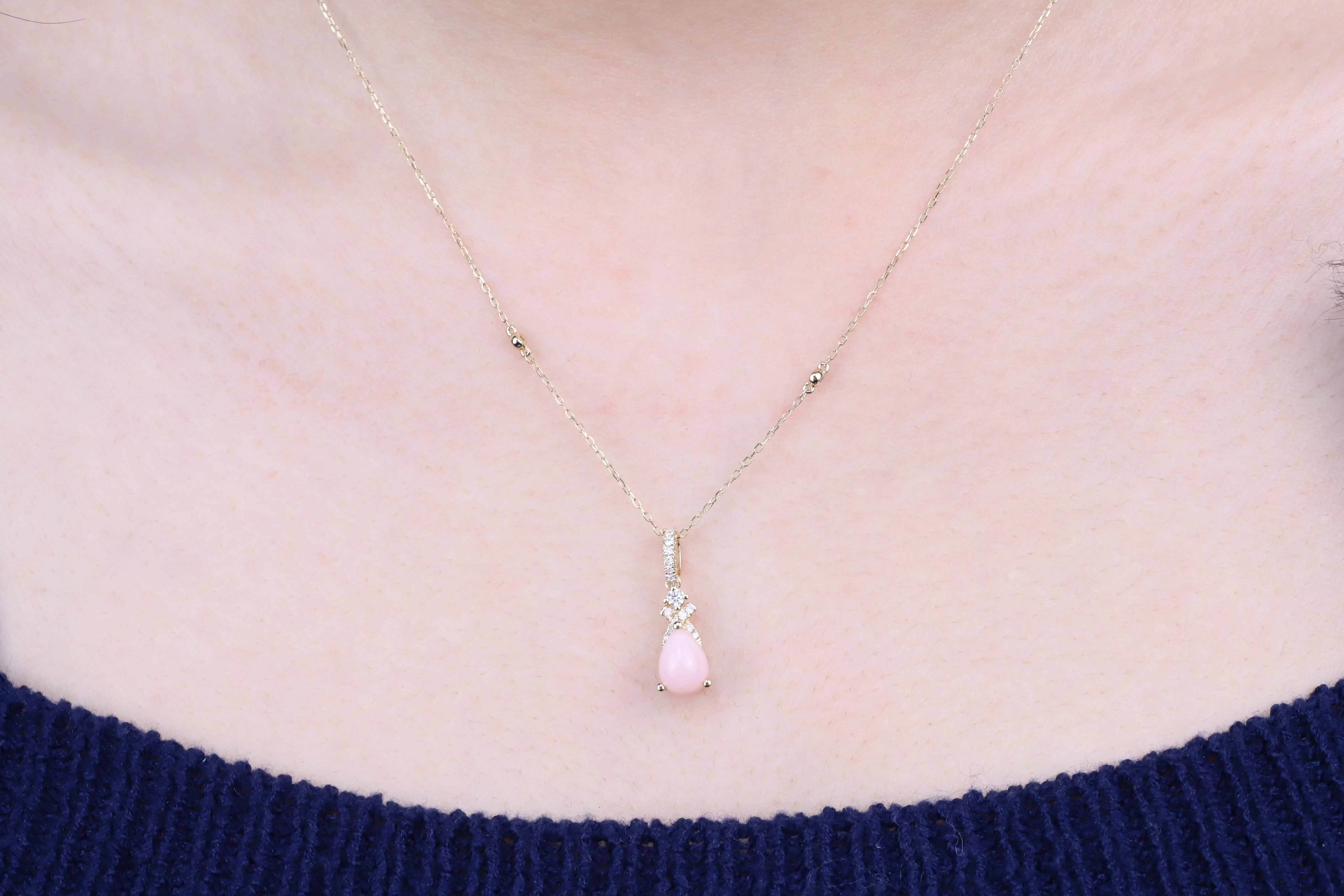 Rowan 14K Yellow Gold Pear-Cut Peruvian Pink Opal Pendant