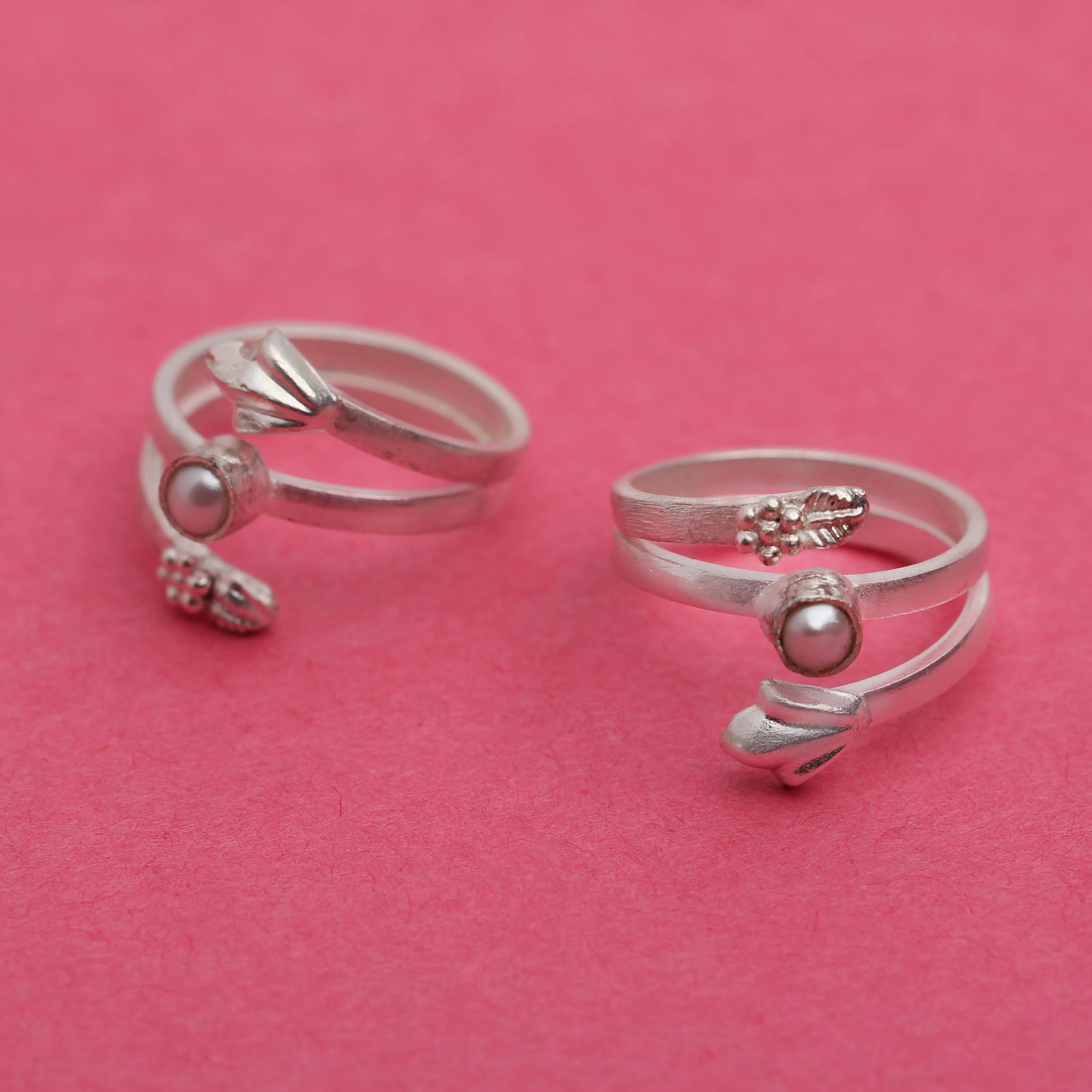 Set Of Three Silver Toe Rings (2)