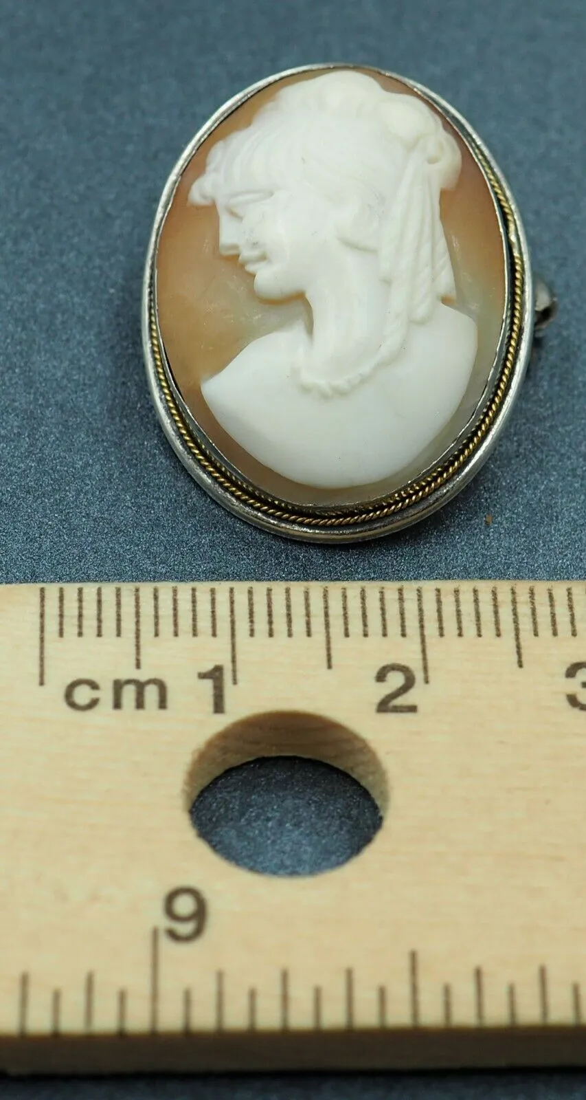 Shell Cameo Sterling Silver Brooch/Pendant