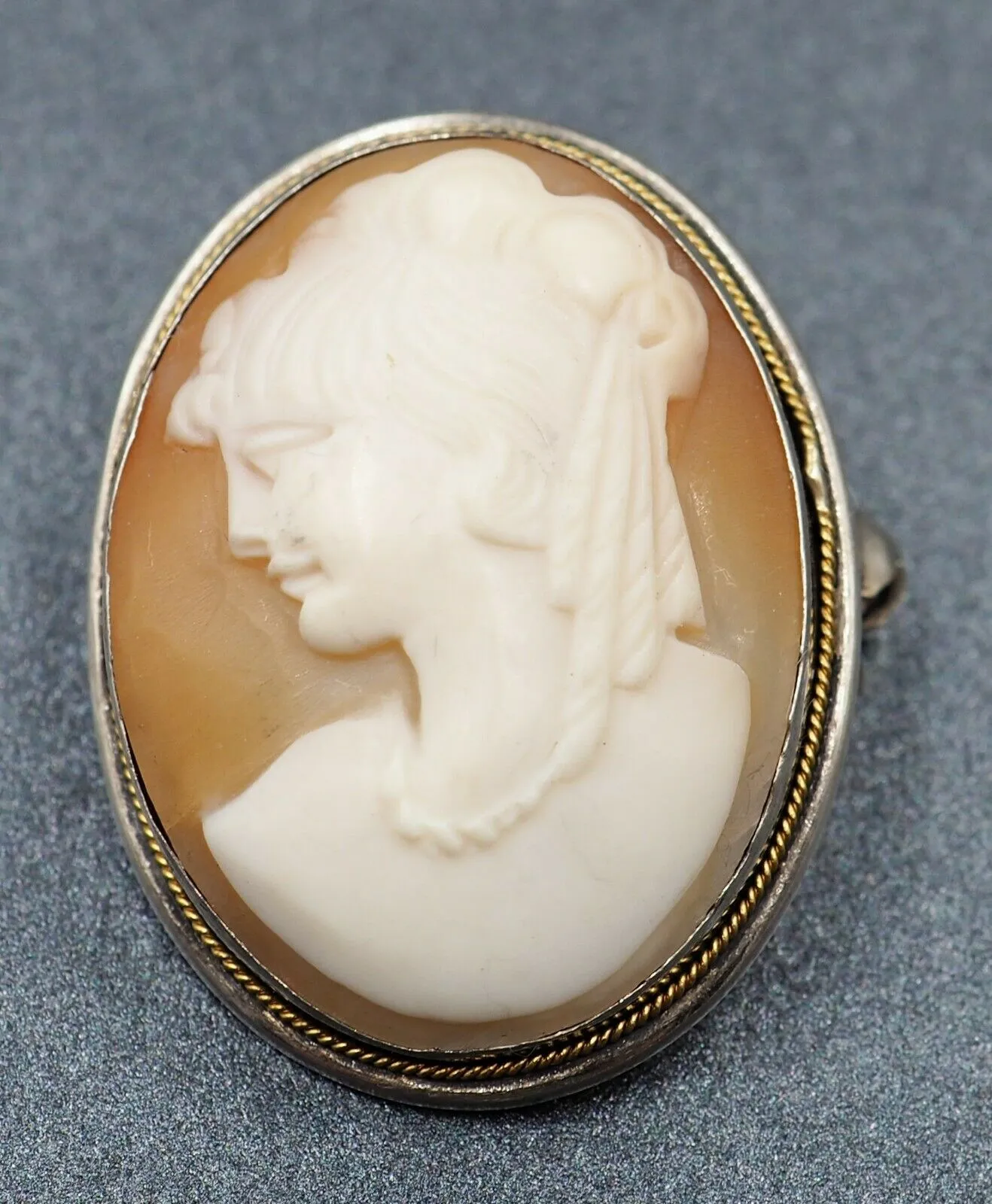 Shell Cameo Sterling Silver Brooch/Pendant