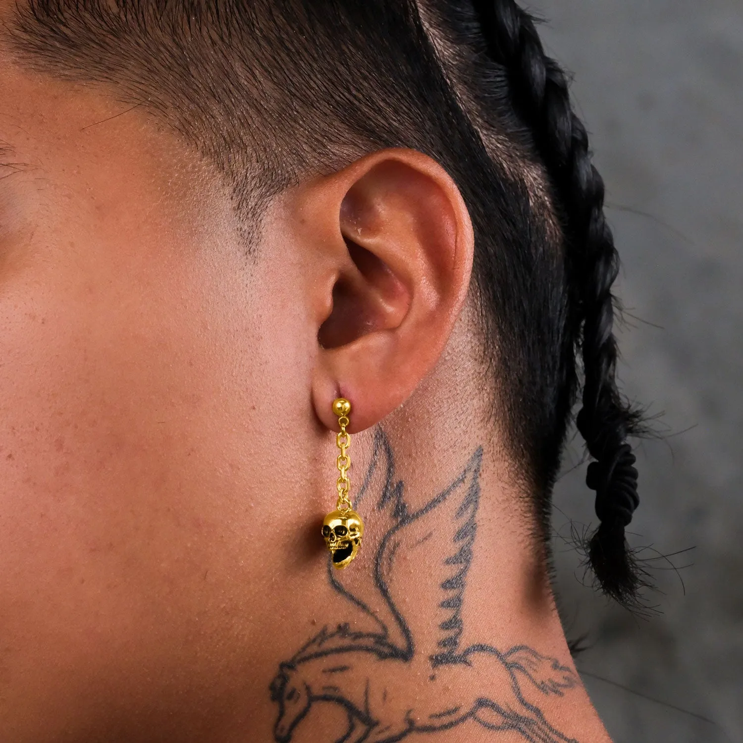 Skull Drop Earrings (Gold)