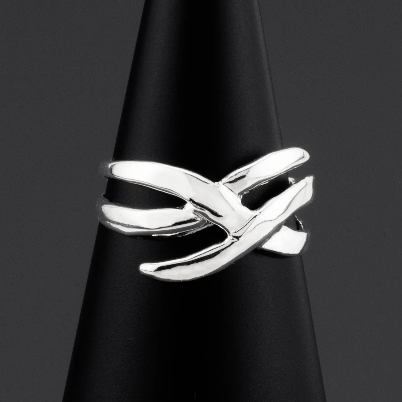 Small Sterling Silver Criss Cross Ring